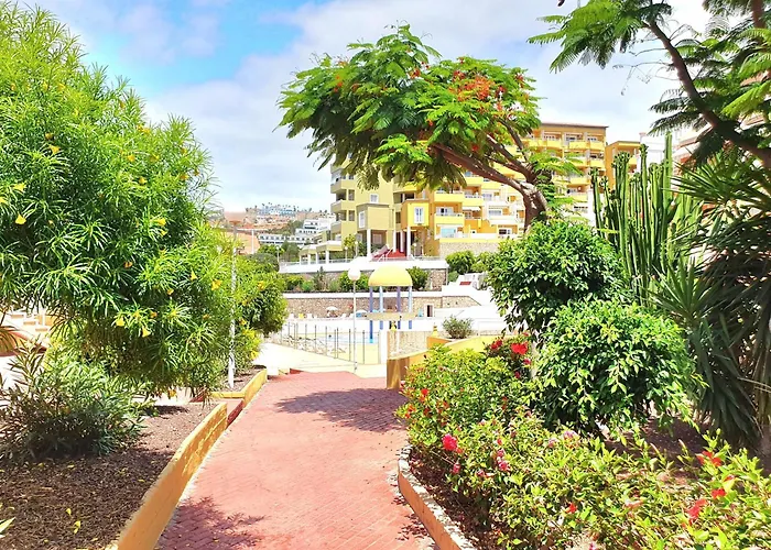 Апартаменты Orlando Sea *