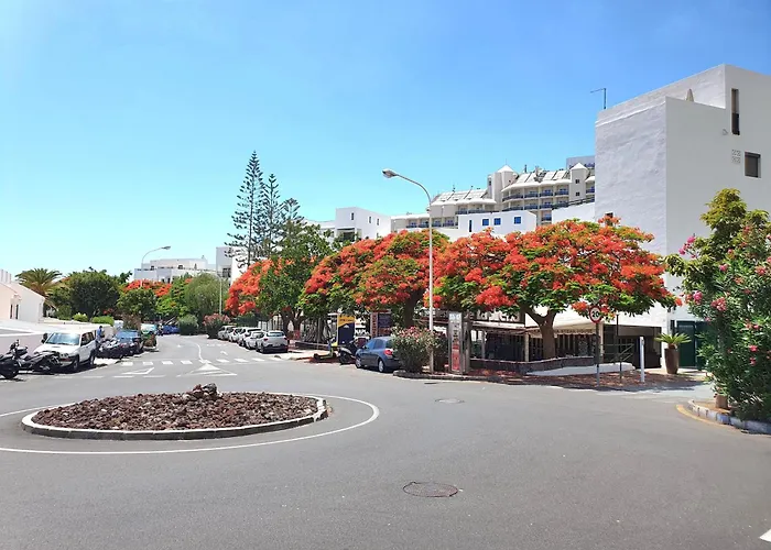 Апартаменты Orlando Sea Адехе