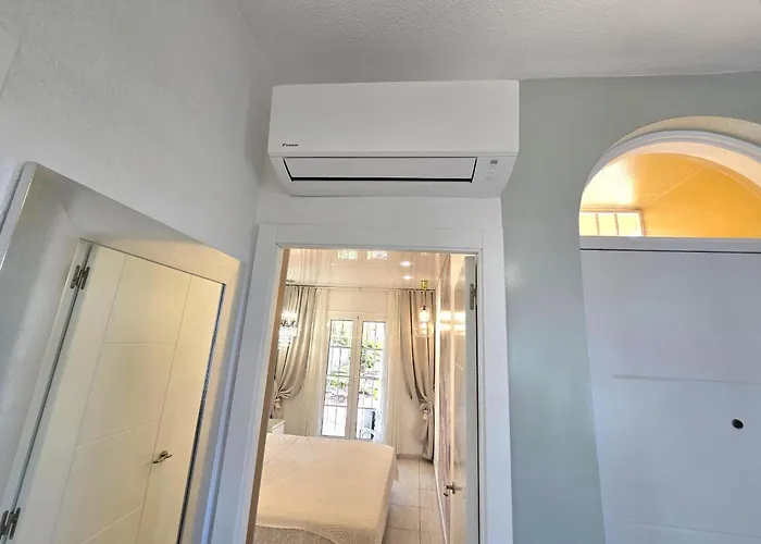 Orlando Sea Апартаменты Адехе